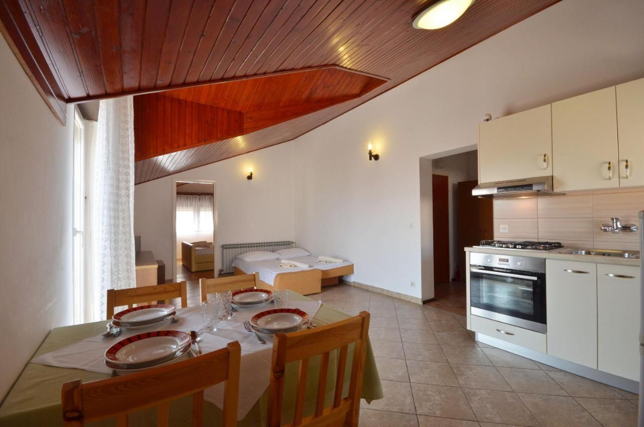 Apartment And Rooms Mrkovic Vodice Zewnętrze zdjęcie