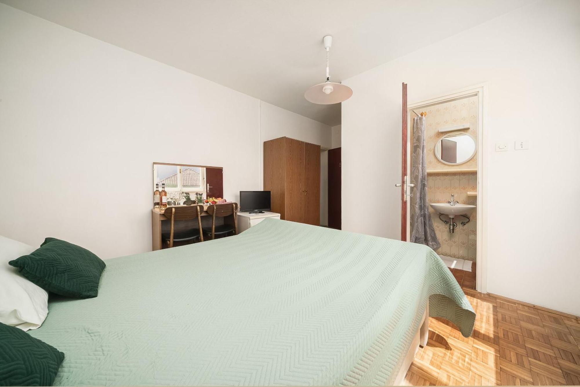 Apartment And Rooms Mrkovic Vodice Zewnętrze zdjęcie