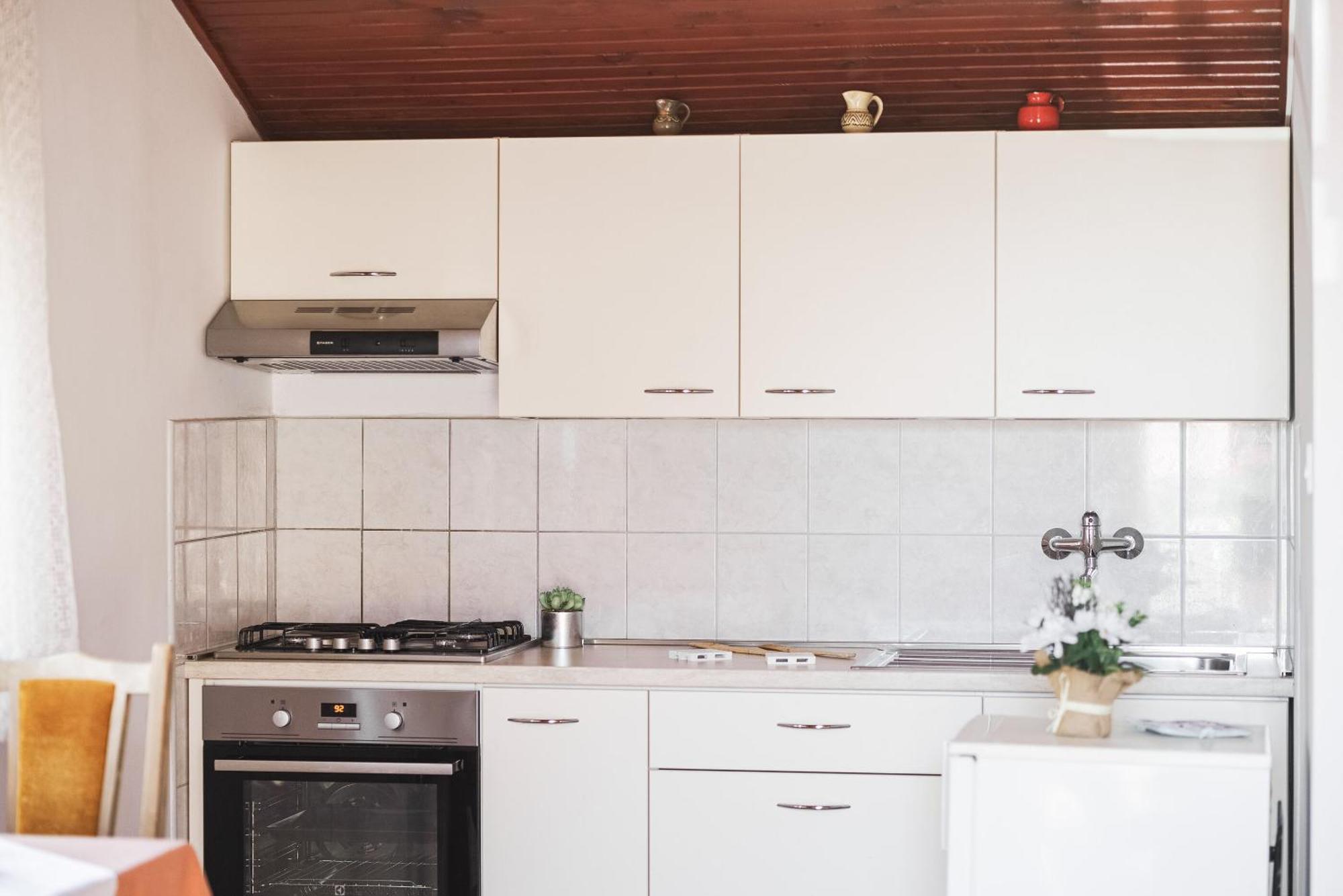 Apartment And Rooms Mrkovic Vodice Zewnętrze zdjęcie