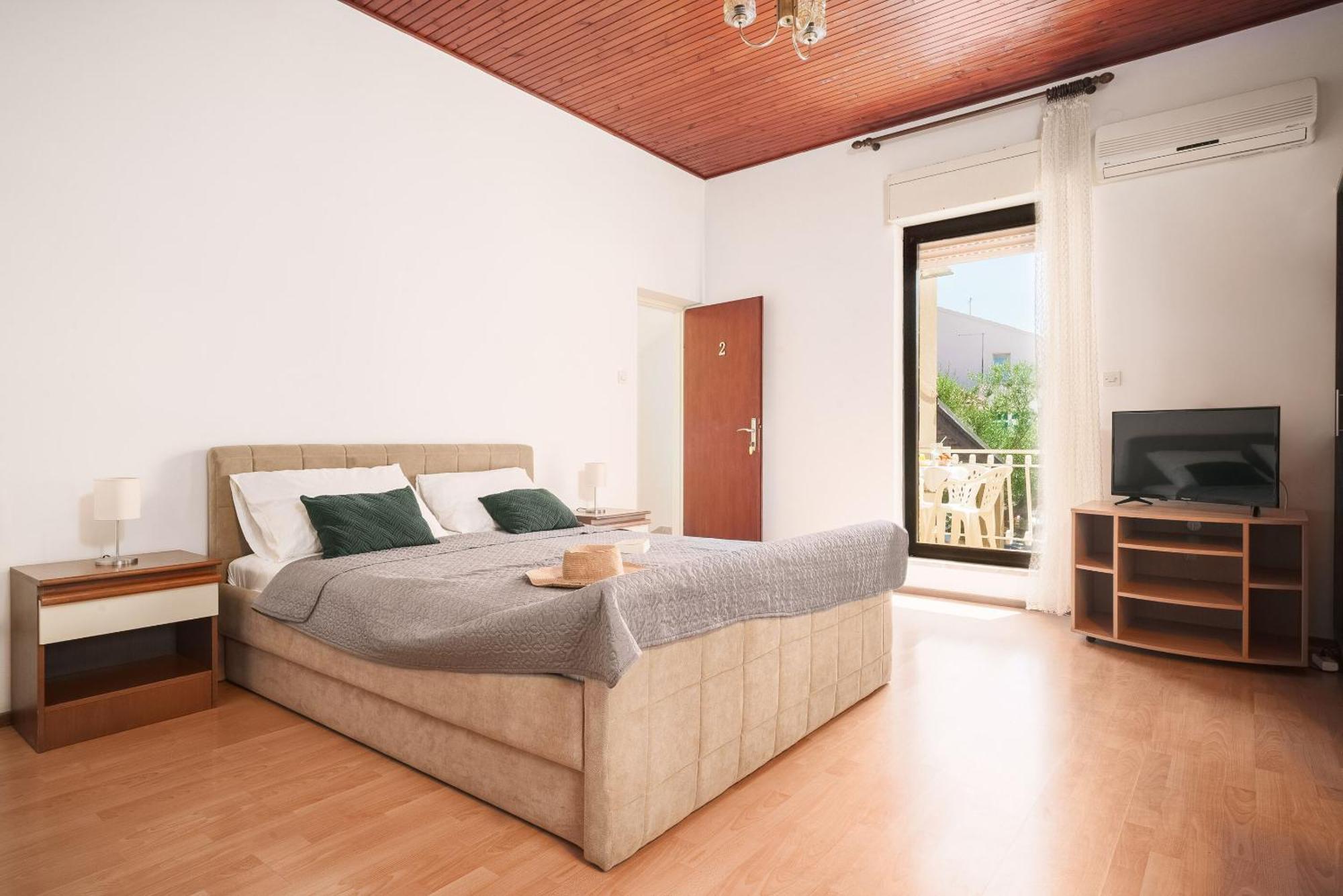 Apartment And Rooms Mrkovic Vodice Zewnętrze zdjęcie